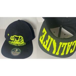 CA California Republic Premium SnapBack Hat Black W Neon Green Logo CALI LIFE
